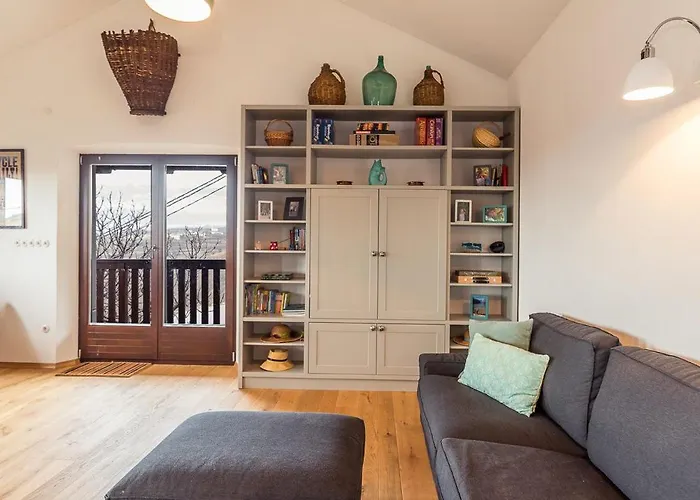 Cherry Orchard House Smartno